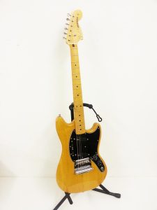 Fender JAPAN フェンダー ムスタング MG77