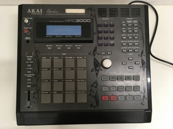 AKAI MPC 3000 LE limited Editionを東京都千代田区にて出張買取しました！